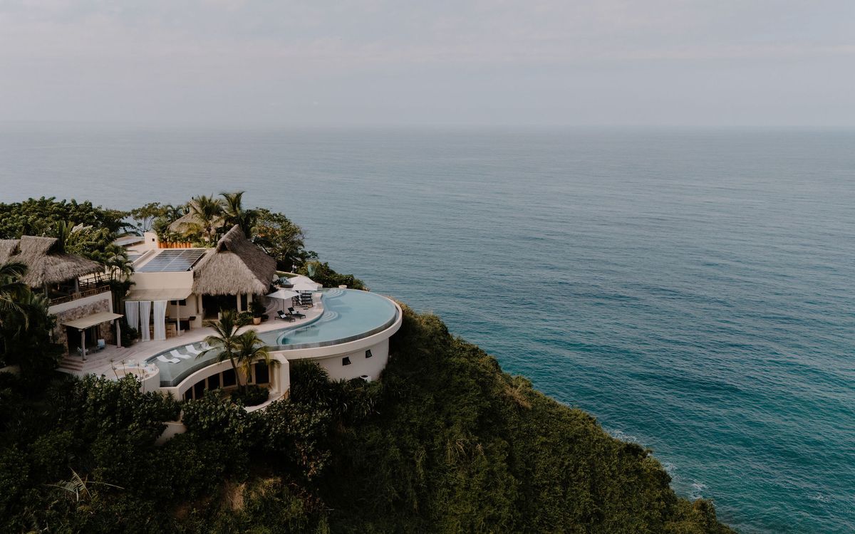 Cliffside Villa in San Pancho