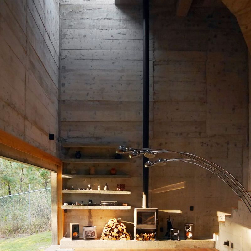 Brutalist Home in Mountains Outside CDMX