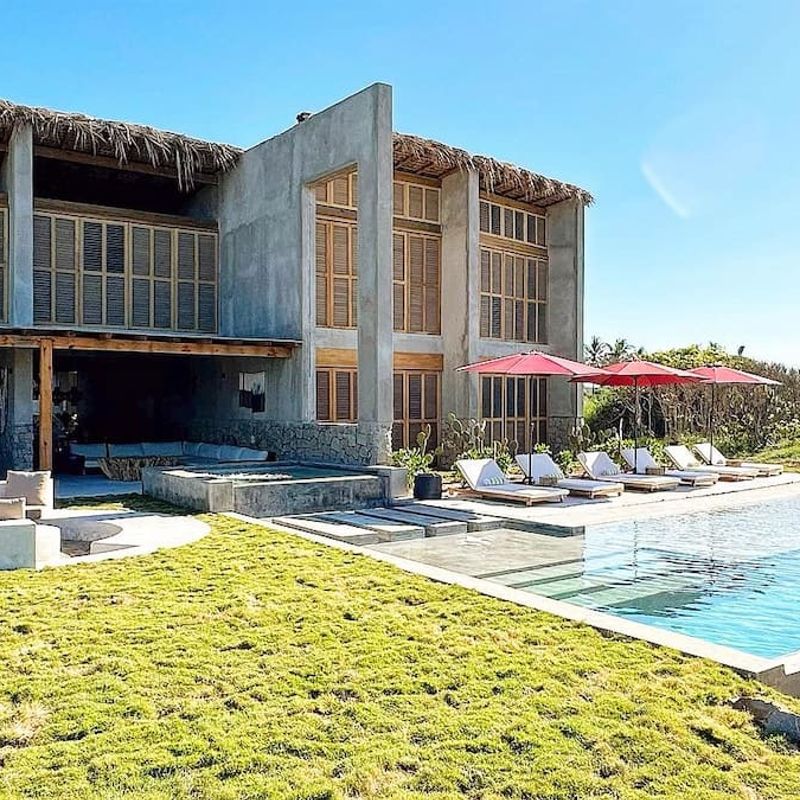 Designer Villa in Plataforma