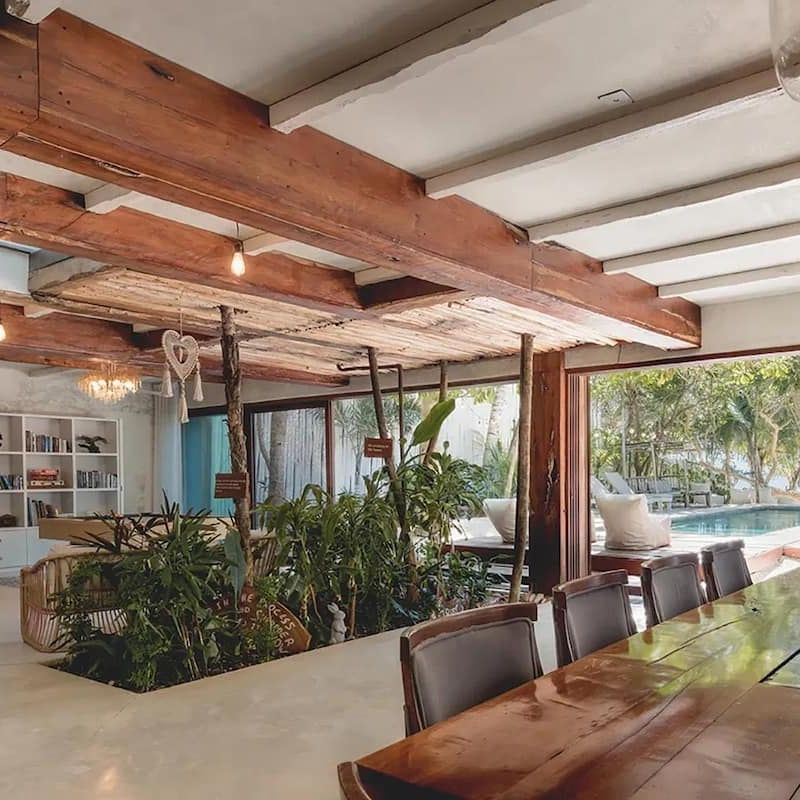 Villa in Soliman Bay 