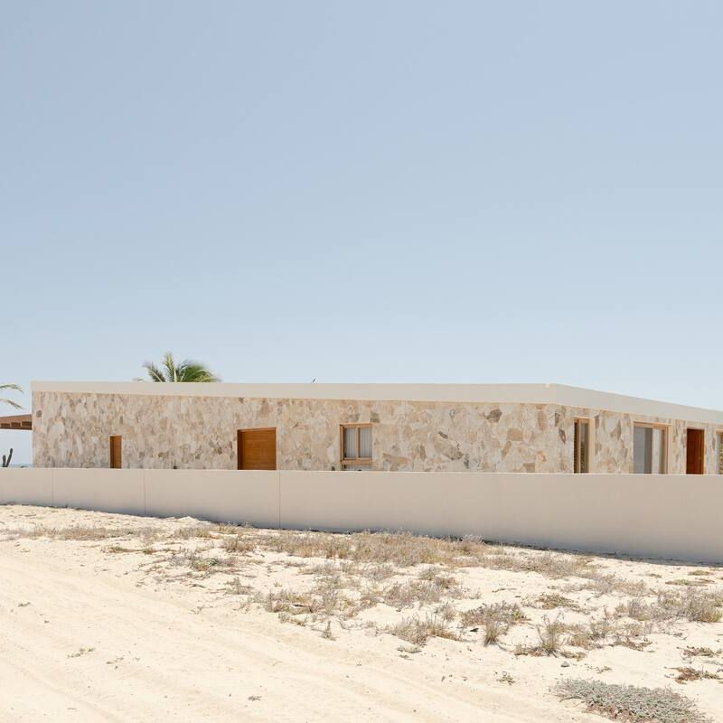 Beachfront Villa in La Ribera