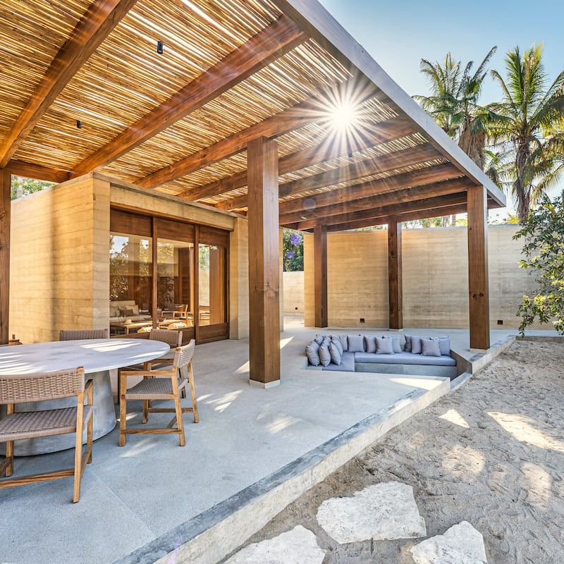 Desert Villa in Pescadero