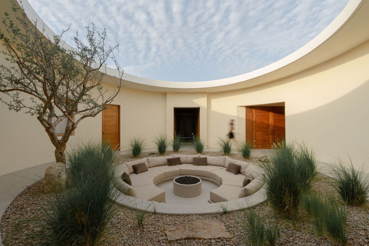 Beachfront Villa in La Ribera