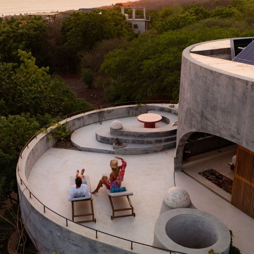 Futuristic Home in La Barra