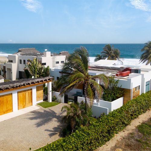 Beachfront Villa in Puerto Escondido