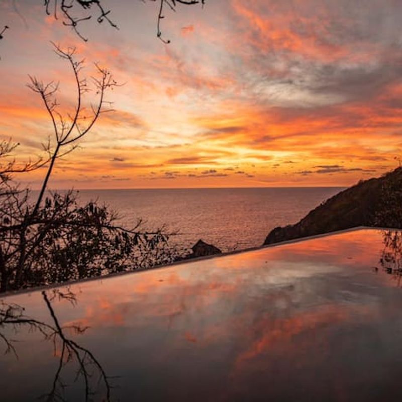 Cliffside Villa in Mazunte