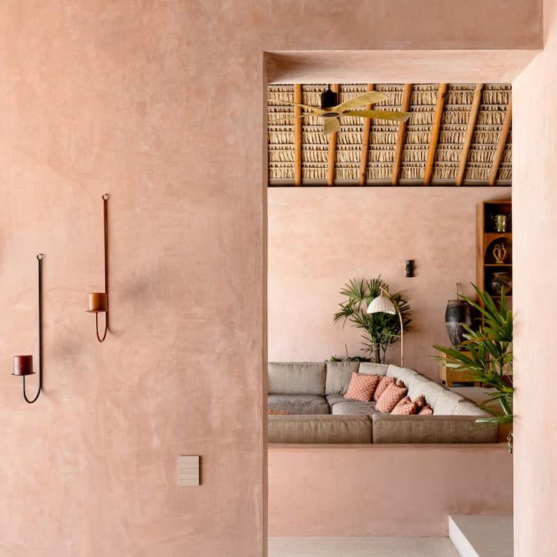 Beachfront Villa in Los Naranjos