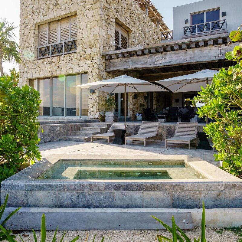 Luxury Villa in Puerto Aventuras