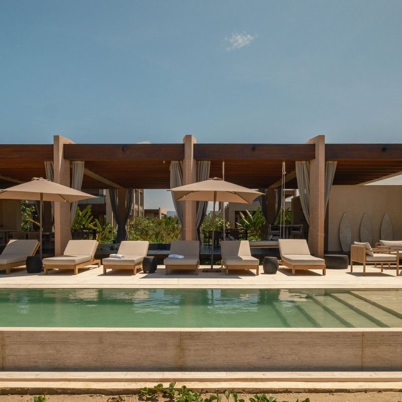 Beachfront Villa in El Rosedal