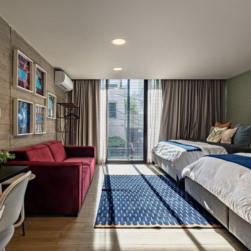 Row Home in Roma Sur