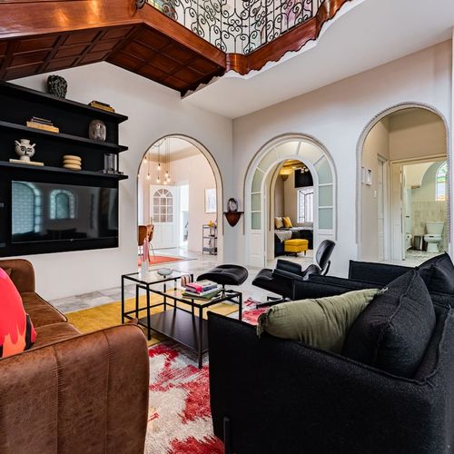 Large Home in Roma Norte