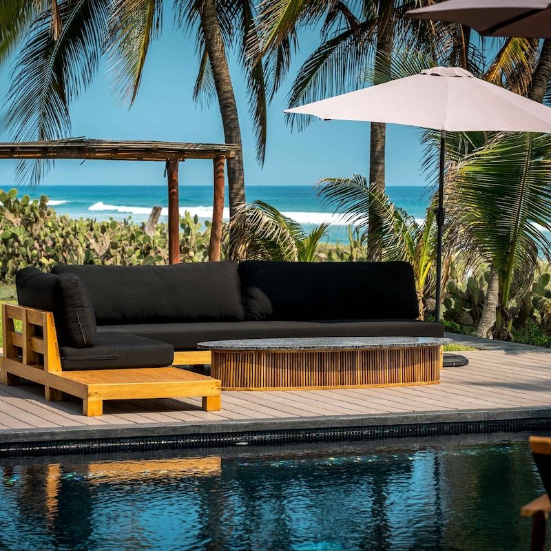 Oceanfront Villa in Santa María Colotepec