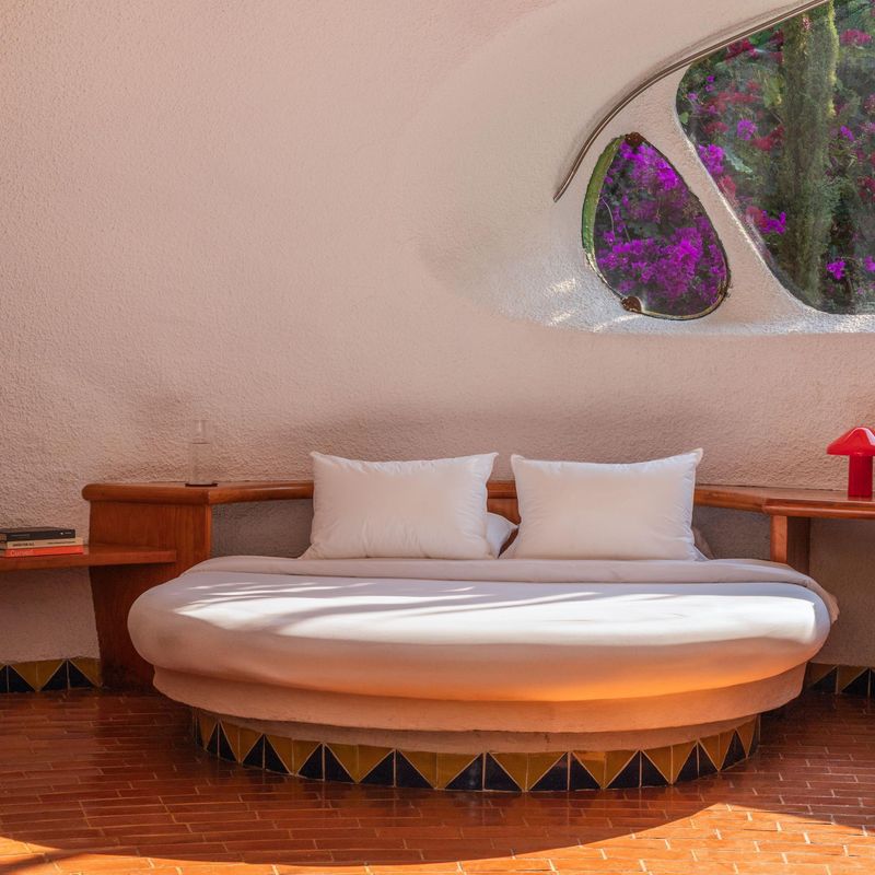 Conjunto Satelite in Satelite