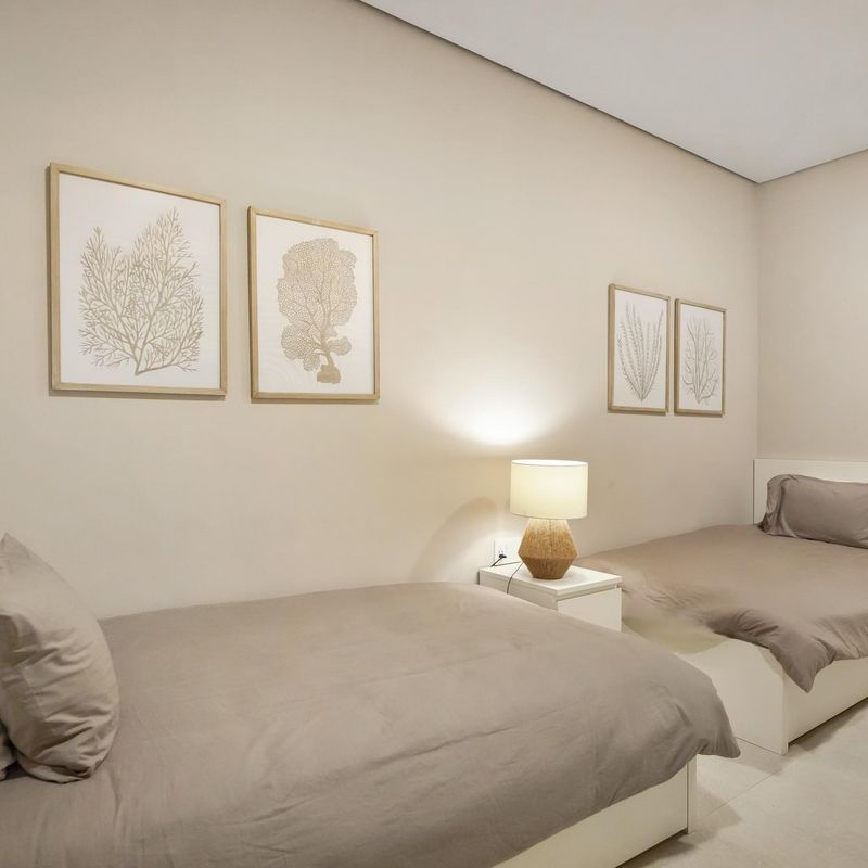 Oceanfront Villa in Paradise Coves