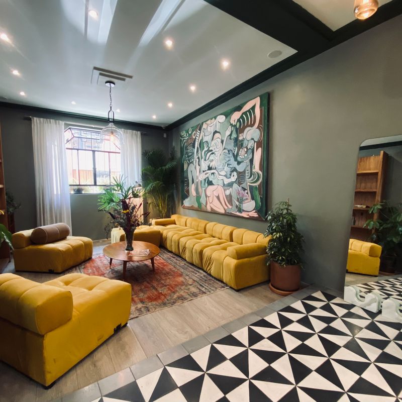 Large Home in Roma Sur