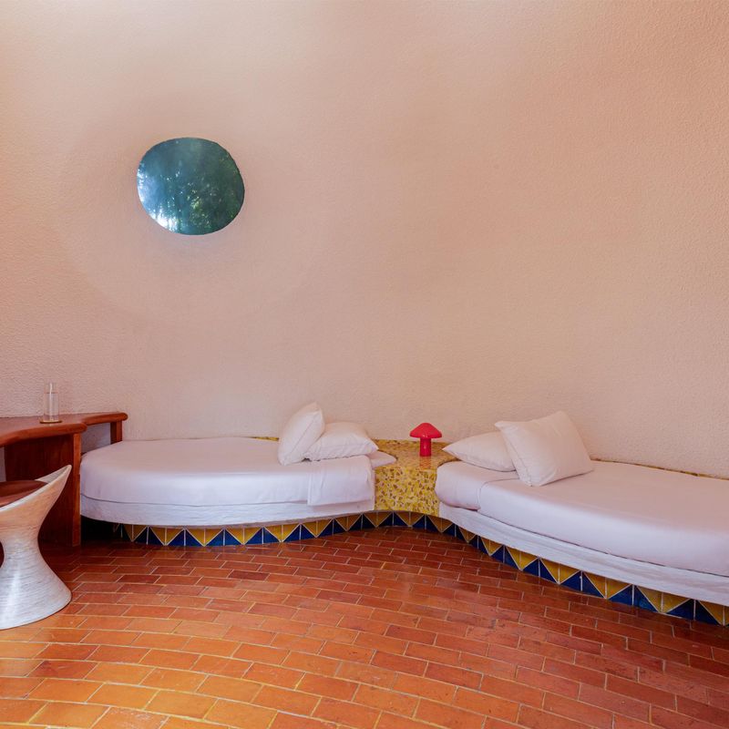 Conjunto Satelite in Satelite