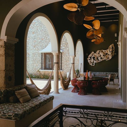 Mansion  in Centro