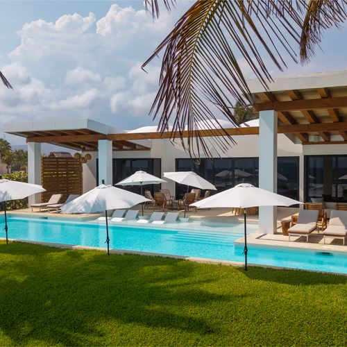 Beachfront Villa in Puerto Escondido