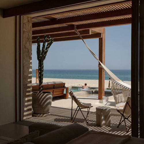 Beachfront Villa in La Ribera