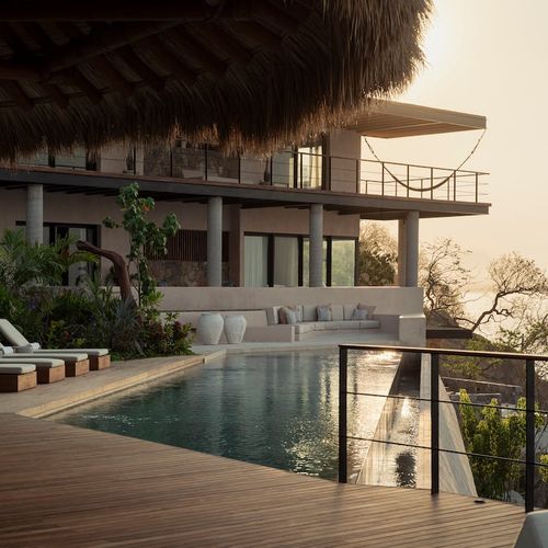 Luxury villa in Zihuatanejo