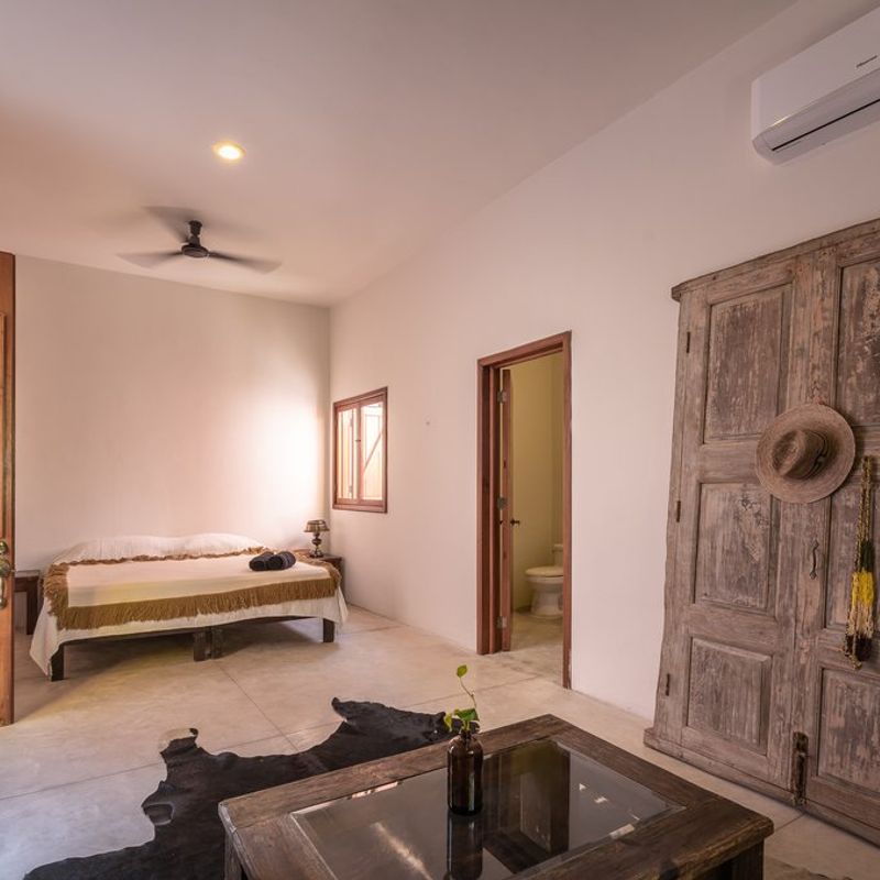 Historic Home in Kantoyna