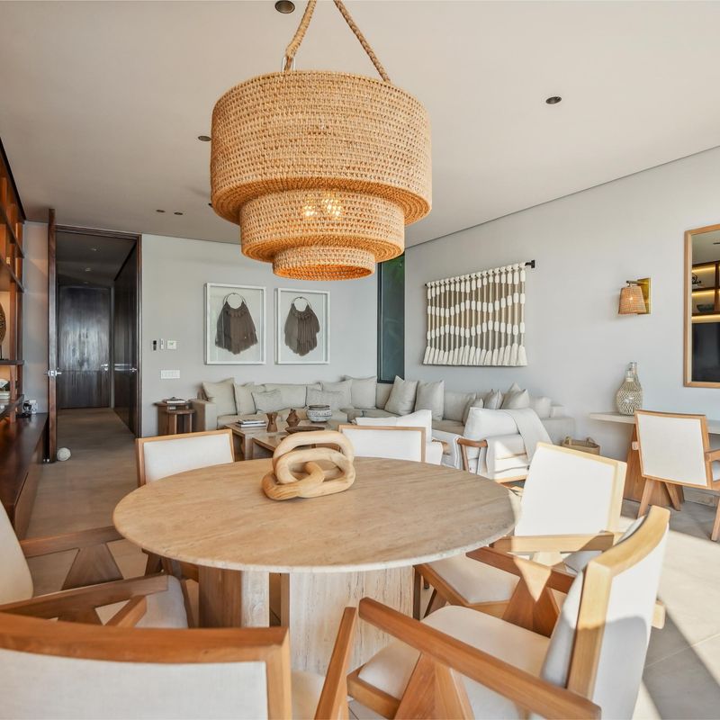 Oceanfront Villa in Paradise Coves