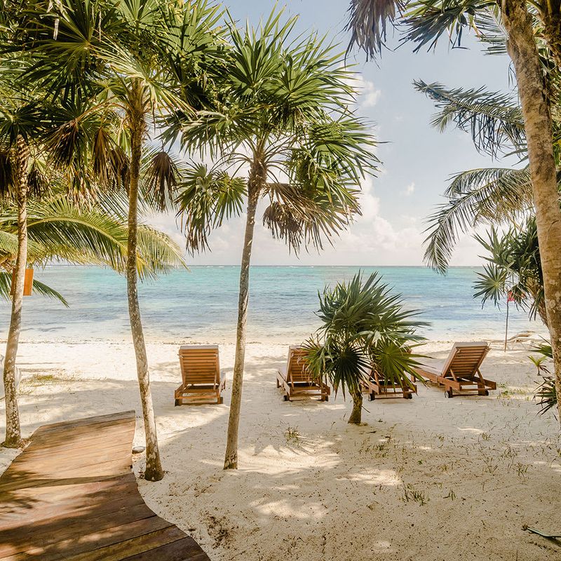 Beachfront Villa in Soliman Bay