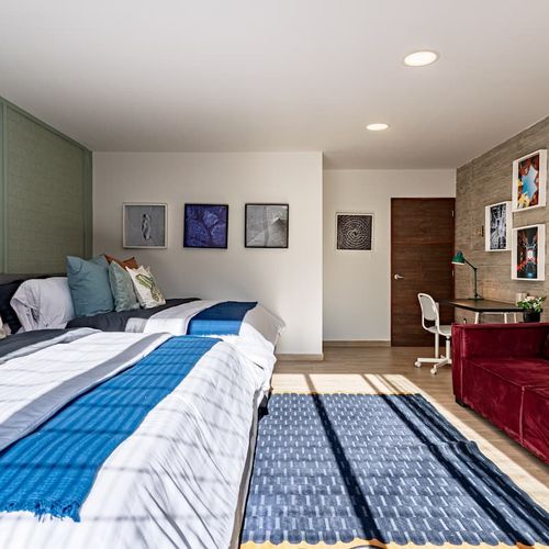 Row Home in Roma Sur