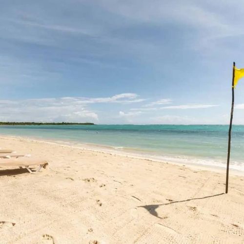 Beach Bungalow in Soliman Bay