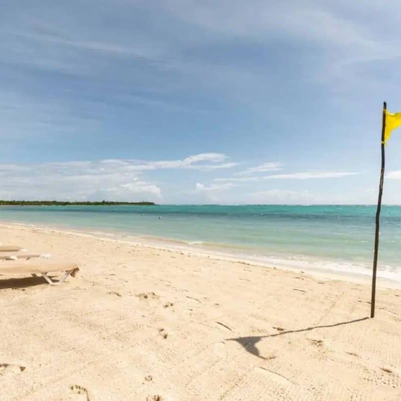 Beach Bungalow in Soliman Bay