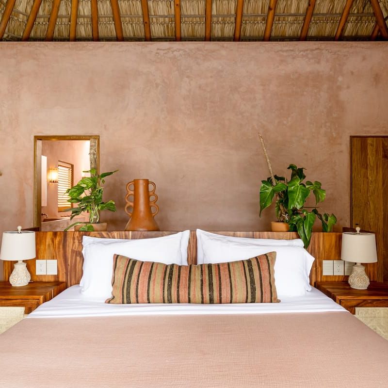 Beachfront Villa in Los Naranjos