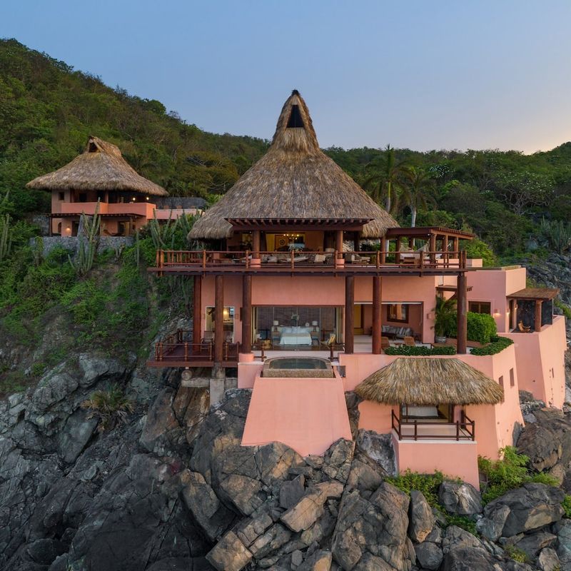 Villa in Zihuatanejo