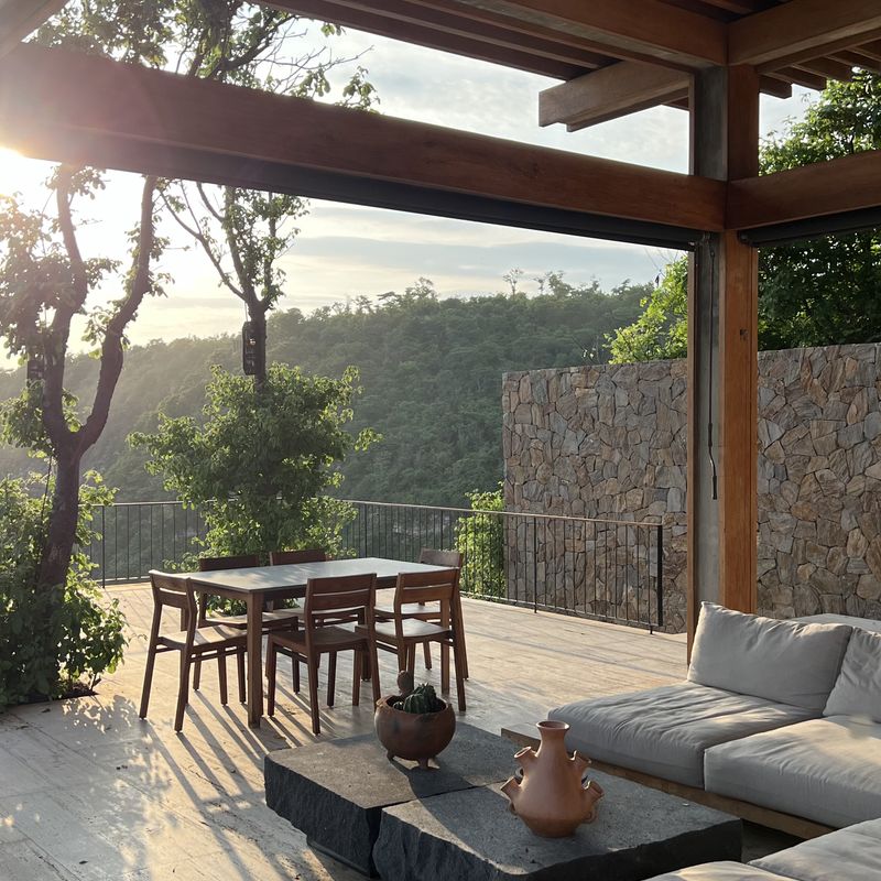 Cliffside Villa in Mazunte