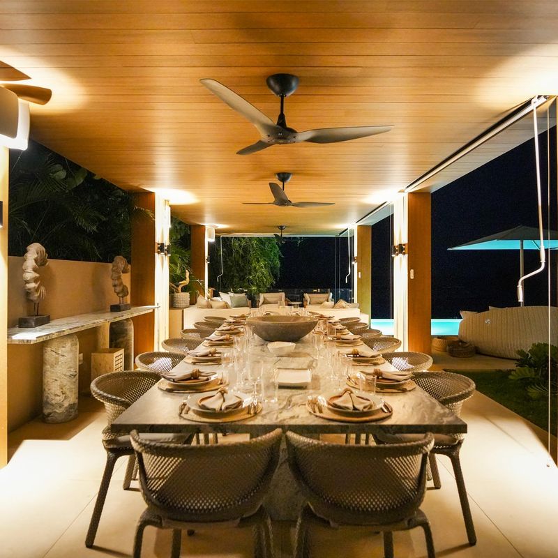 Oceanfront Villa in Paradise Coves