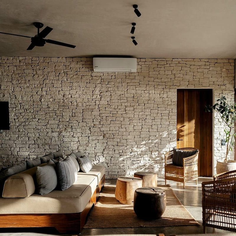 Beachfront Villa in Soliman Bay 