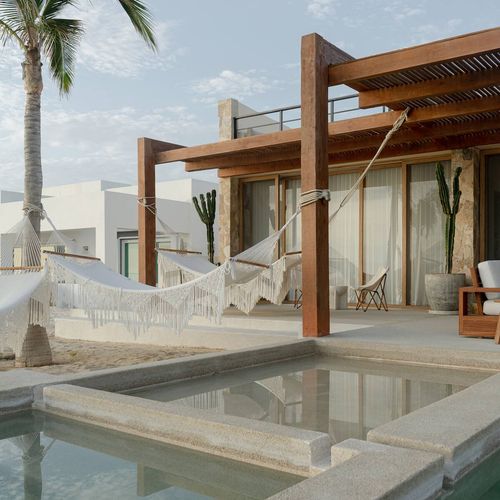Beachfront Villa in La Ribera