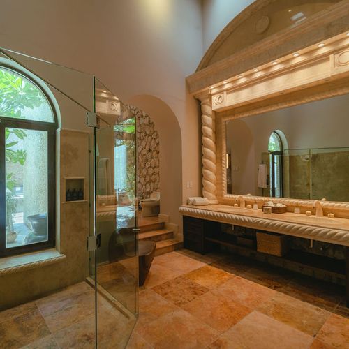 Mansion  in Centro