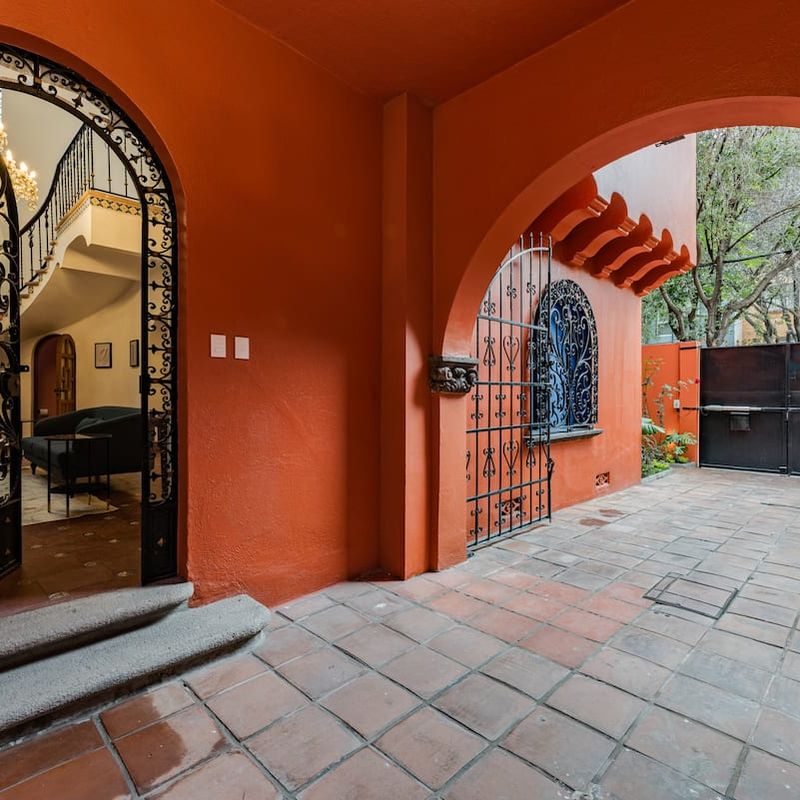 Large Home in Anzures