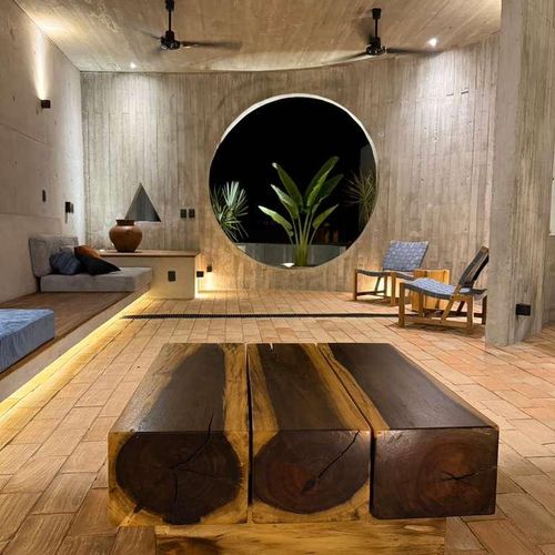 Brutalist Home in La Punta