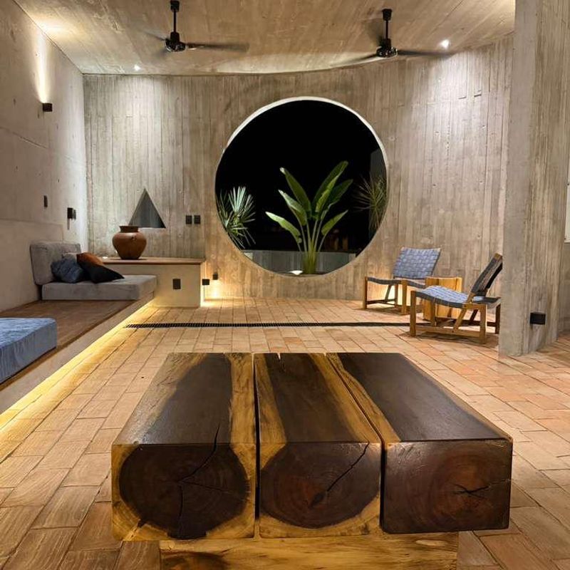 Brutalist Home in La Punta