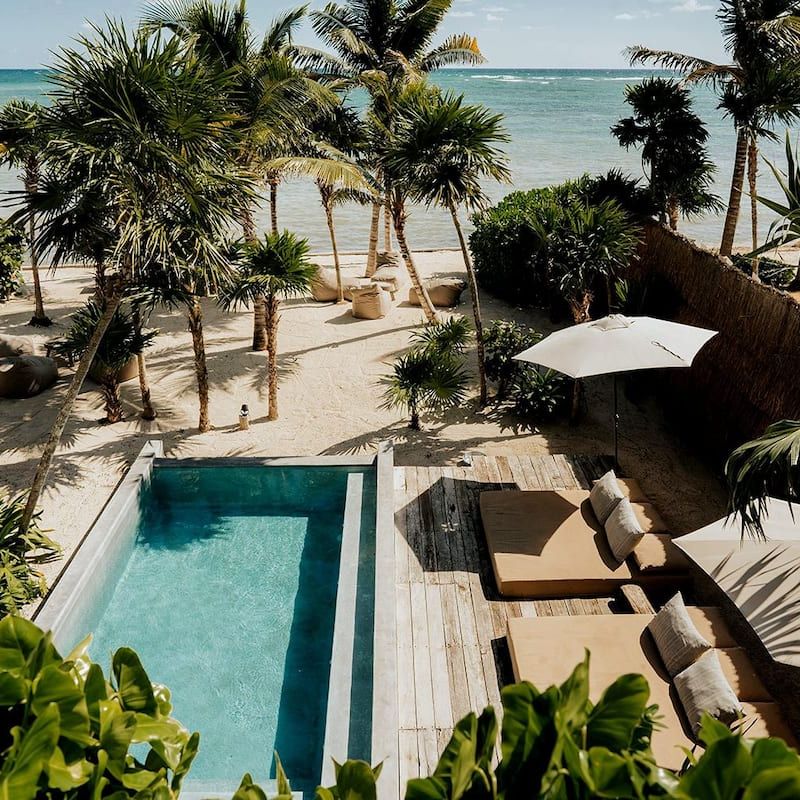 Beachfront Villa in Soliman Bay 