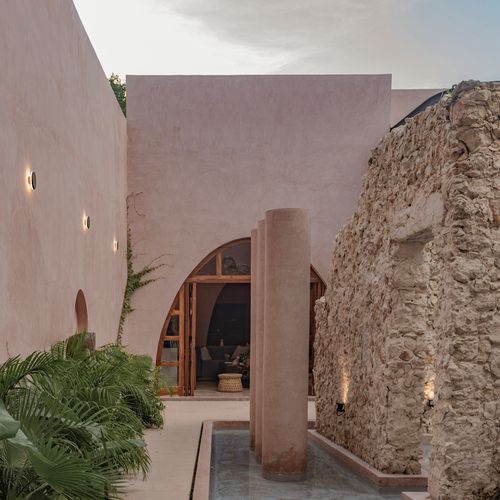 Pink Home in Merida