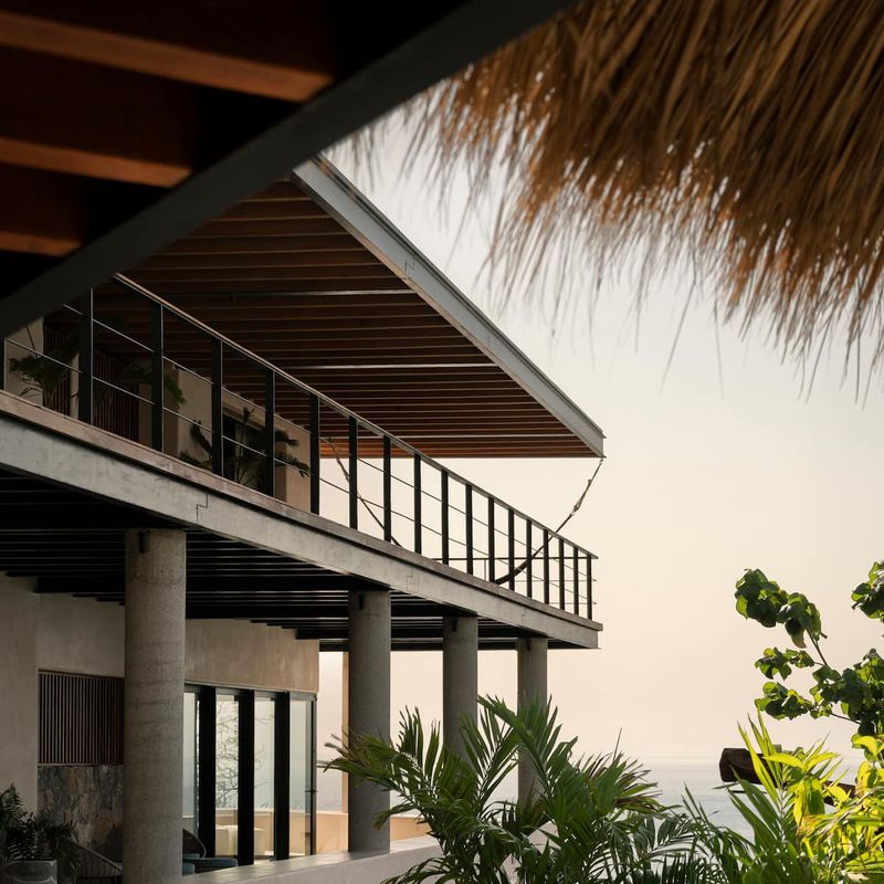 Luxury villa in Zihuatanejo
