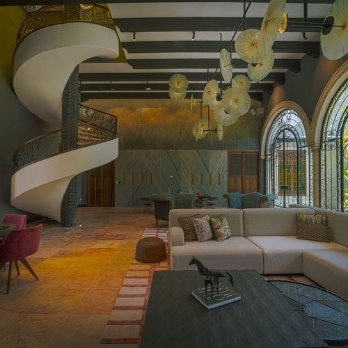Mansion  in Centro