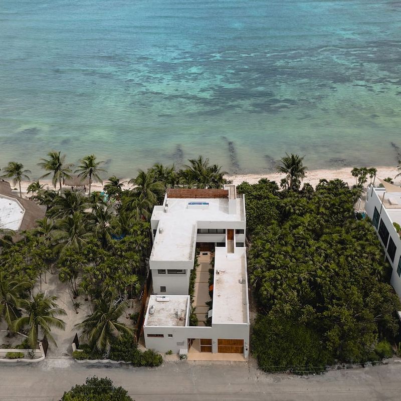 Villa in Soliman Bay