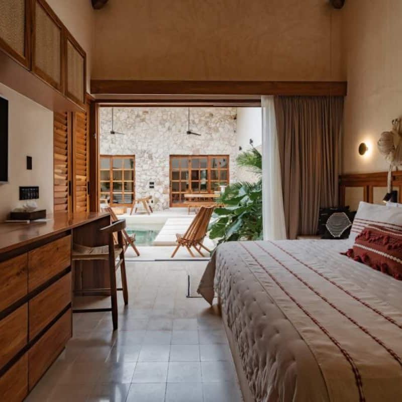 Home in Paseo de Montejo