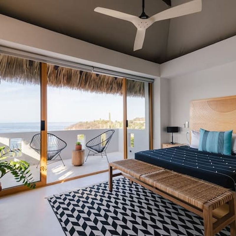 Cliffside Villa in Puerto Escondido