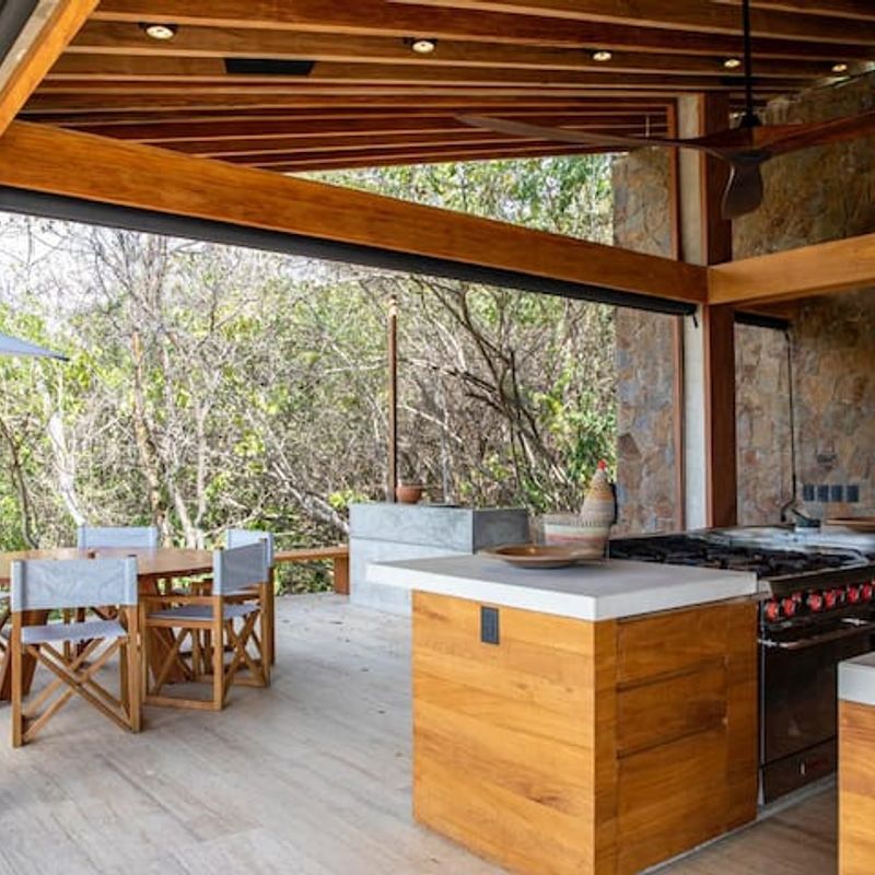 Cliffside Villa in Mazunte