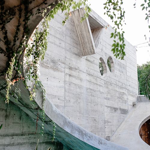 Brutalist Home in Zicatela