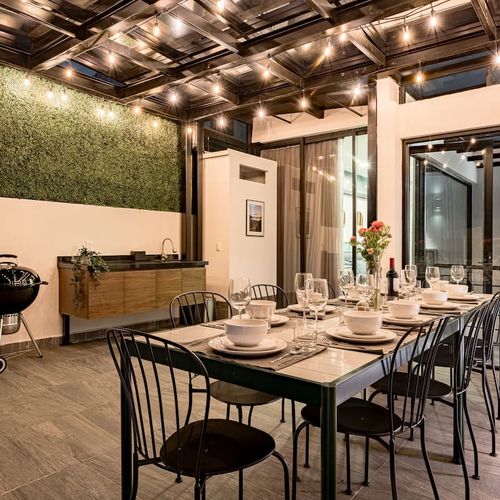 Row Home in Roma Sur